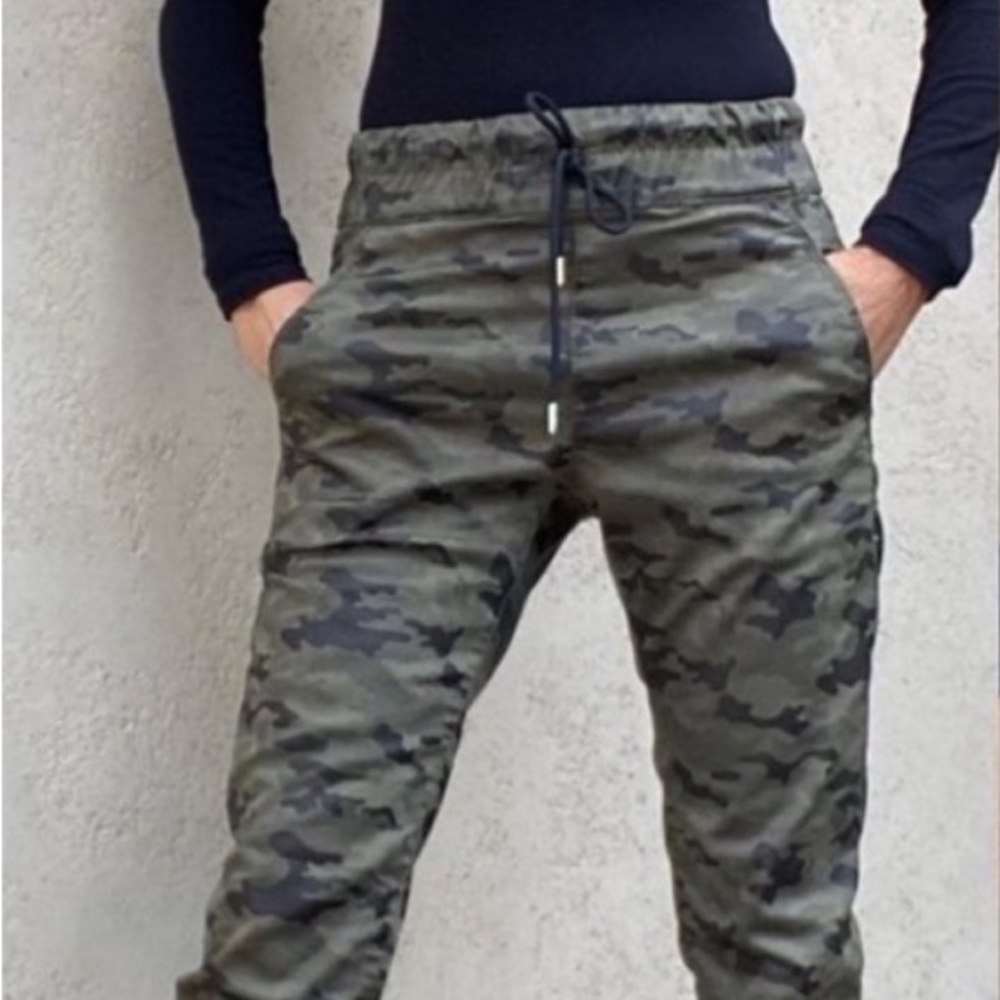 Bevy Flog Shely Green Camo Drawstring  size 26